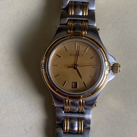 Rare Authentic Gucci 9040L Champagne Dial 2-toned Stainless Steel Ladies Watch. - Picture 4 of 16